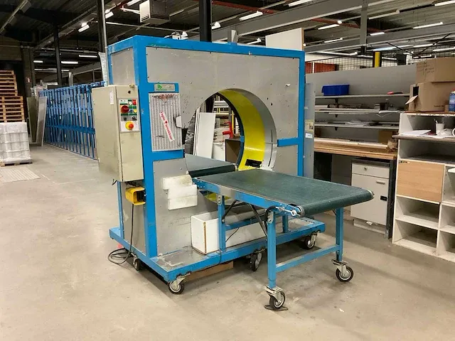 Plasticband bundel verpakkingsmachine - afbeelding 1 van  6