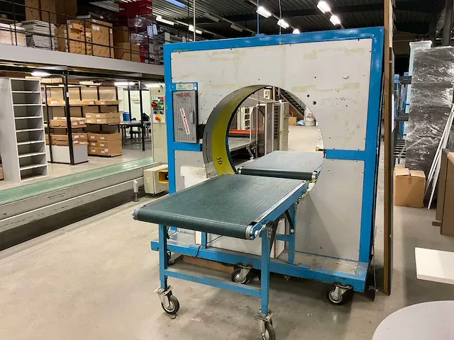 Plasticband bundel verpakkingsmachine - afbeelding 2 van  6