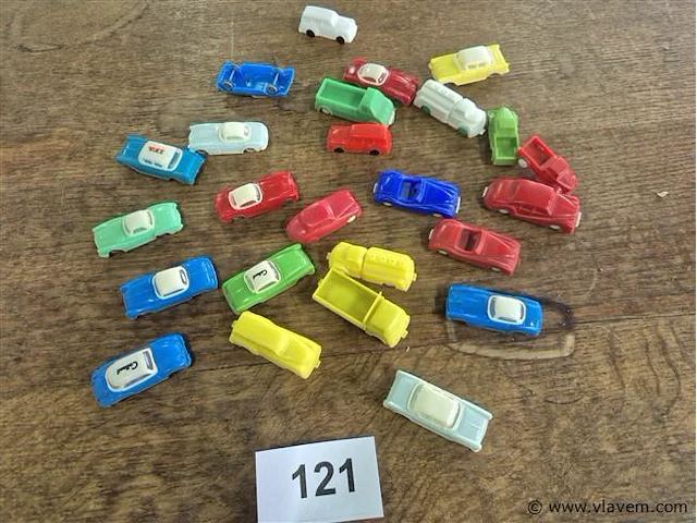 Plastiek autos - afbeelding 1 van  3
