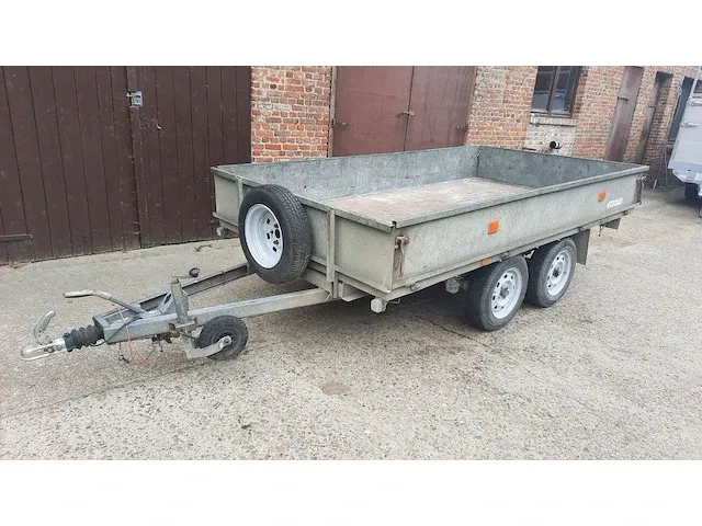 Plateau aanhangwagen waroquier 1400kg 300x150cm - afbeelding 1 van  1