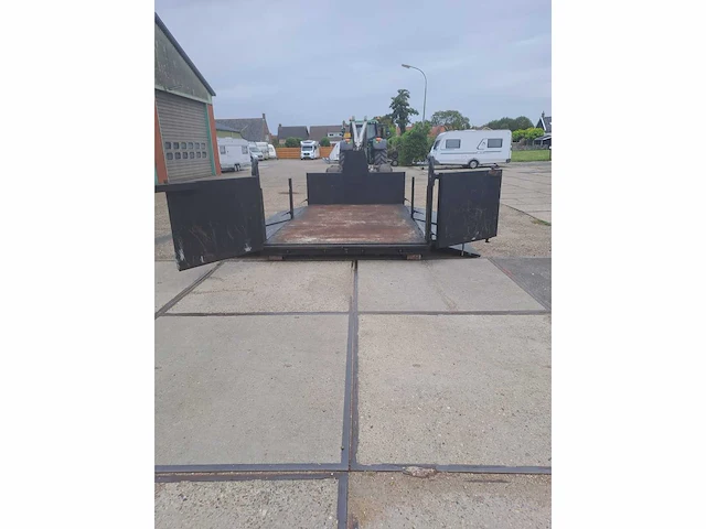 Plateau container haakarm - afbeelding 14 van  17