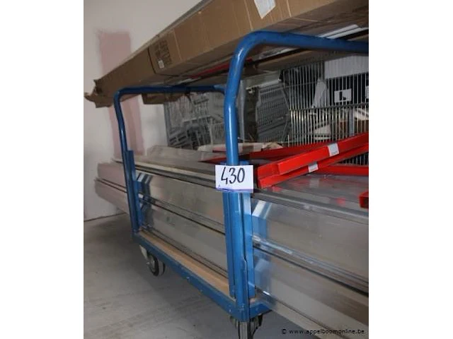 Plateauwagen - afbeelding 1 van  1