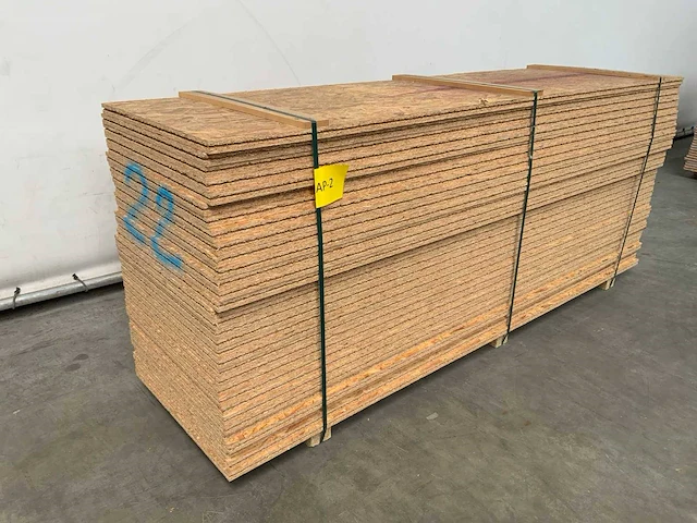 Platen osb 2500x675x30mm 32 stuks nieuw - afbeelding 1 van  1