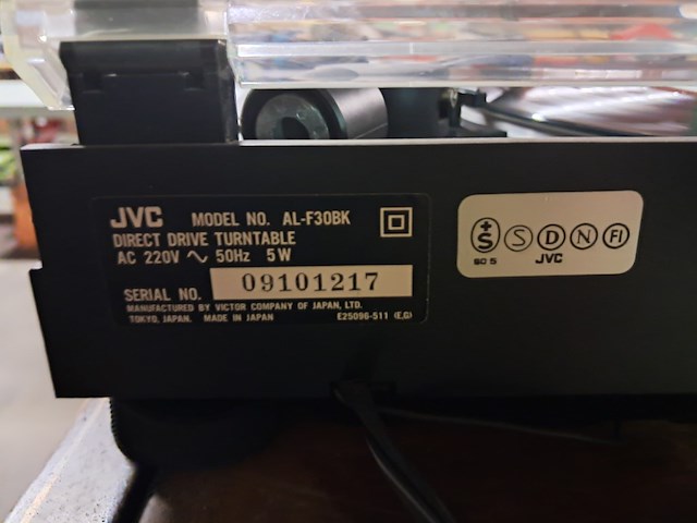 Platenspeler jvc perfecte staat - afbeelding 4 van  5