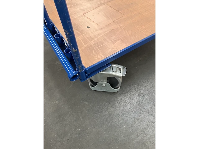 Platenwagen met 4 beugels 500kg - afbeelding 3 van  3