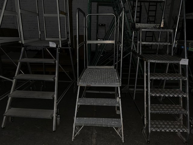 Platformladder, mobiel - afbeelding 1 van  4