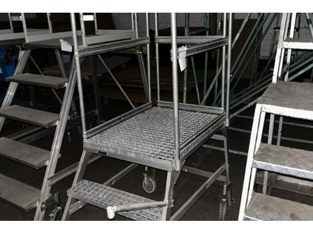 Platformladder, mobiel - afbeelding 2 van  4