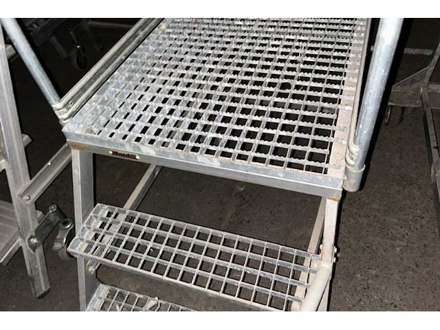 Platformladder, mobiel - afbeelding 3 van  4