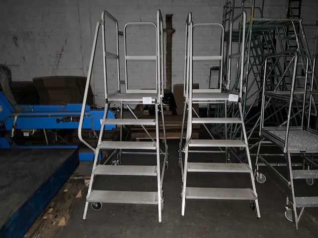 Platformladder, mobiel - afbeelding 1 van  4