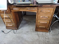 Platte bureau - afbeelding 1 van  2