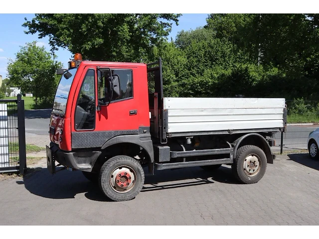 Platte laadbak (vrachtwagen) bucher bu 100 4x4 diesel 2004 - afbeelding 1 van  1