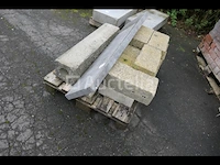 Platte leisteen, betonblokken, hardsteen - afbeelding 5 van  10
