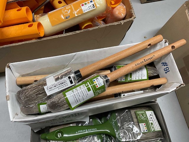 Platte verfborstels; patentpuntkwasten voor houtbescherming (48x) - afbeelding 5 van  7