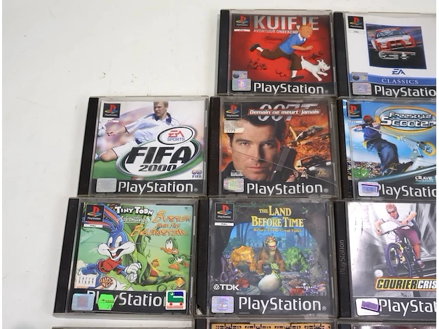 Playstation 1 met spellen (plm 20) - afbeelding 8 van  9