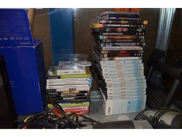 Playstation 2 sony met 4 controllers, ca. 15 spelletjes, 11 dvd's, racestuur voor xbox - afbeelding 6 van  6
