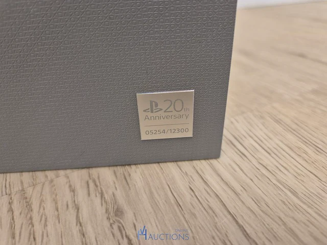 Playstation 4 20th anniversary edition - 5254/12300 - afbeelding 4 van  10