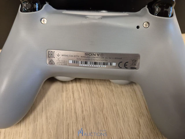 Playstation 4 20th anniversary edition - 5254/12300 - afbeelding 8 van  10