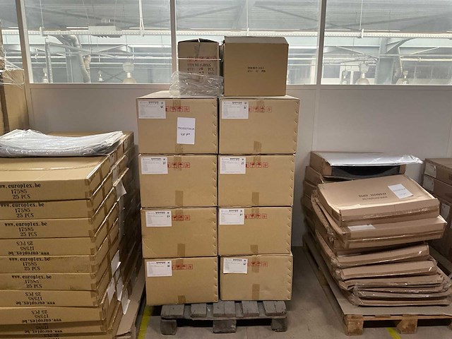 Plexiglas set in liggend formaat t a4 (435x) - afbeelding 4 van  5