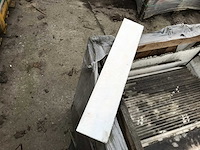 Plinten ca. 142,40 lm bianca rossa - afbeelding 1 van  2