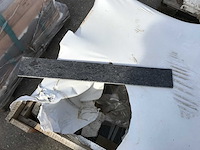 Plinten ca. 83,40lm steel grey - afbeelding 1 van  2