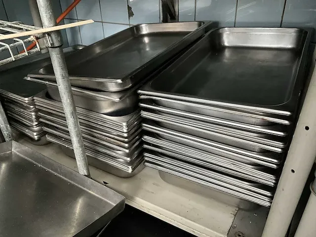 Plm 100 diverse rvs gastronorm bakken - afbeelding 5 van  6