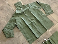 Plm 11x regen tenue - afbeelding 1 van  3