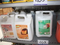 Plm 12 bidons diverse wo. aceton, zeep, etc - afbeelding 1 van  2