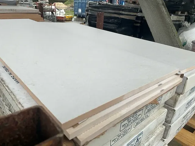 Plm 12,96 m2 porseleinen tegels ozone snow 30x90 cm - afbeelding 3 van  7