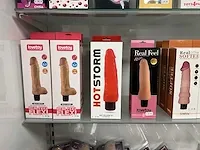 Plm 130 diverse dildo's, vibrators en toebehoren - afbeelding 16 van  17