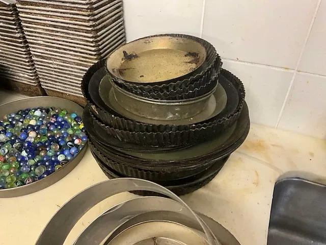 Plm 140 diverse bakvormen + plm 800 kartonnen cakevormen - afbeelding 4 van  16
