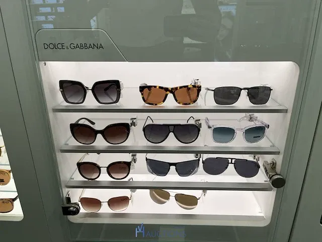 Plm 145 zonnebrillen chloe, prada, bvlgari - afbeelding 9 van  19