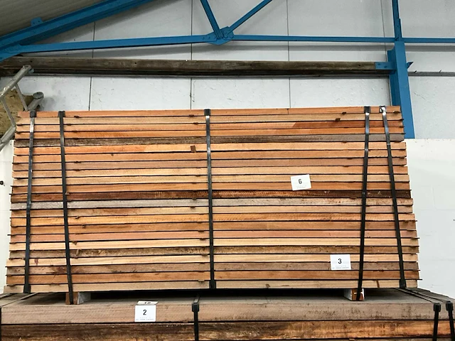 Plm 1.6m3 tropisch hardhout timborana - afbeelding 2 van  5