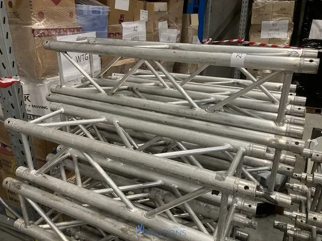 Plm 17 diverse truss baren - afbeelding 2 van  3