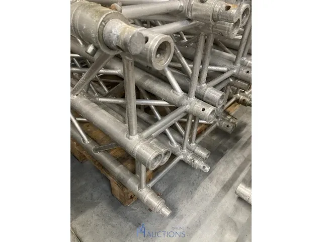 Plm 17 diverse truss baren - afbeelding 3 van  3