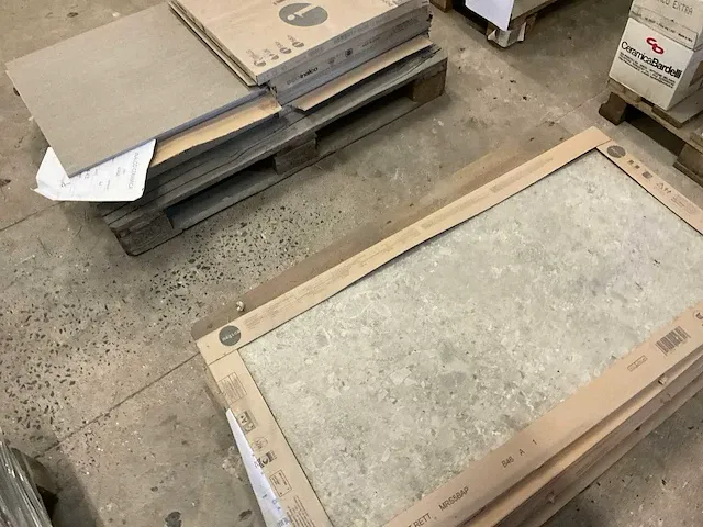 Plm 170m2 keramische vloer/wandtegels - afbeelding 48 van  54