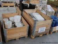 Plm 19 palletten inh div onderdelen wo kettingen, schakelbanden, snaartransport, enz - afbeelding 6 van  9