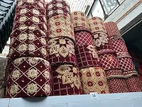 Plm 190 diverse houten poefs, voorzien van stoffen/fluwelen bekleding - afbeelding 2 van  6