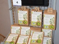 Plm 20 doosjes inh 6 vetbolhouders voor vogels noviplast, happy bird feeder