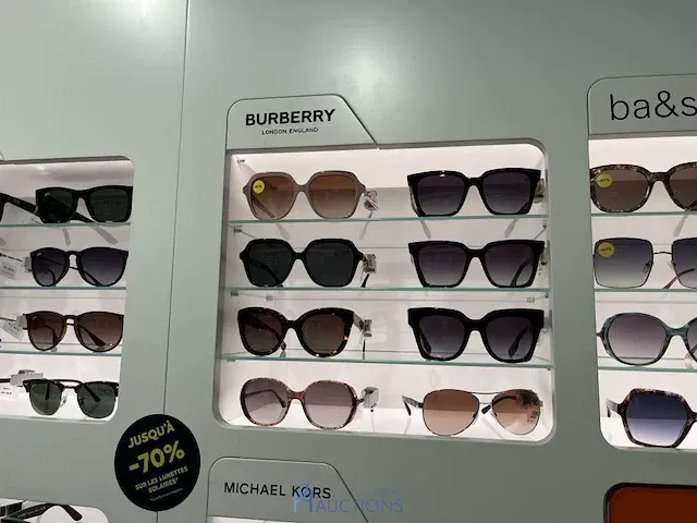 Plm 200 zonnebrillen rayban, prada, gucci - afbeelding 8 van  35