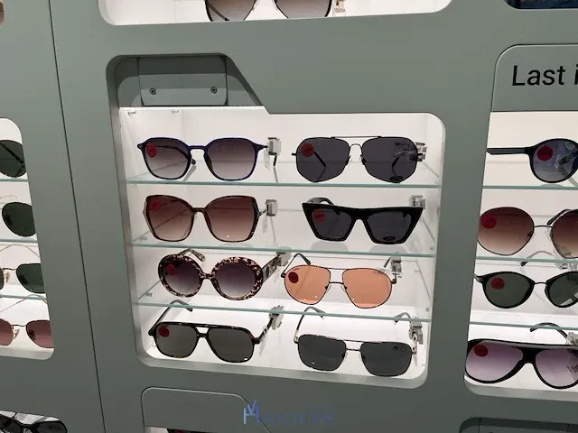 Plm 200 zonnebrillen rayban, prada, gucci - afbeelding 10 van  35