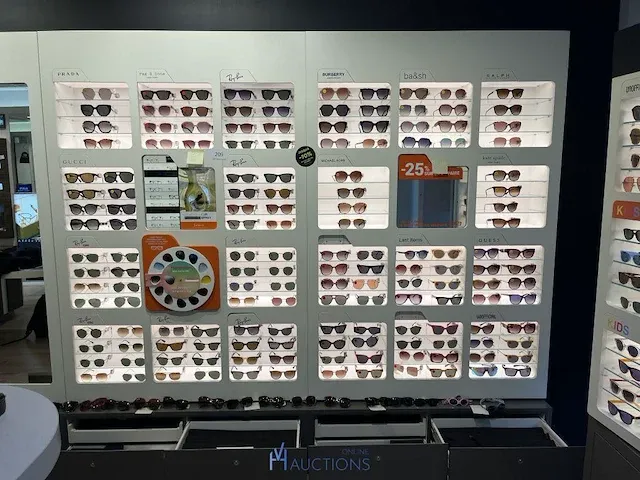 Plm 200 zonnebrillen rayban, prada, gucci - afbeelding 1 van  35