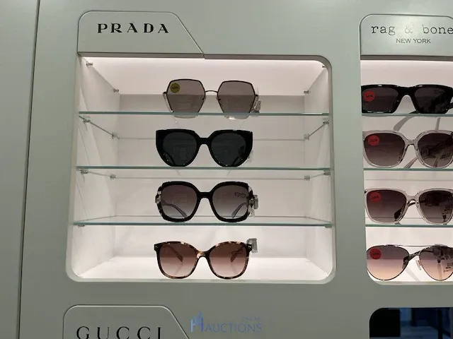 Plm 200 zonnebrillen rayban, prada, gucci - afbeelding 21 van  35