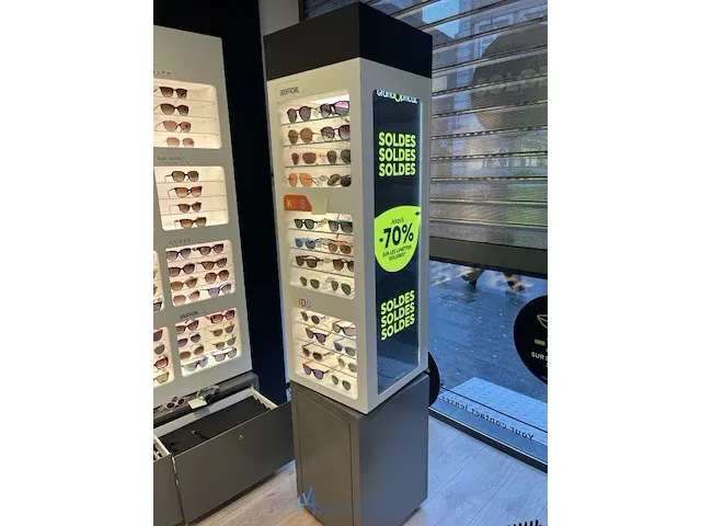 Plm 200 zonnebrillen rayban, prada, gucci - afbeelding 12 van  35