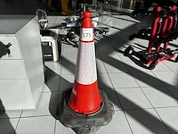 Plm 22 diverse kegels - afbeelding 1 van  3