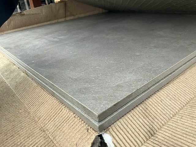 Plm 22,65 m2 porseleinen tegels fondovalle 60x60 cm - afbeelding 2 van  5