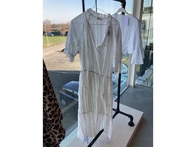 Plm 230 stuks diverse dameskledij elli white, may, kilky, enz - afbeelding 10 van  12