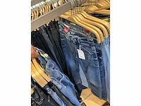 Plm 2358 diverse kledingstuks esprit - afbeelding 77 van  240