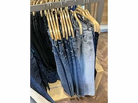 Plm 2358 diverse kledingstuks esprit - afbeelding 82 van  240