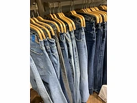 Plm 2358 diverse kledingstuks esprit - afbeelding 132 van  240