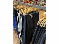 Plm 2358 diverse kledingstuks esprit - afbeelding 145 van  240